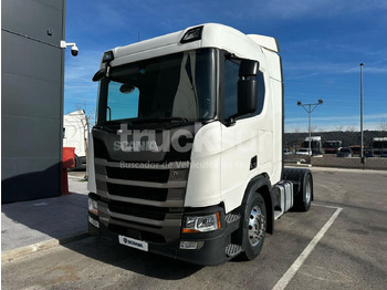Nyergesvontató SCANIA R 450