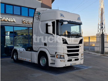 Nyergesvontató SCANIA R 450