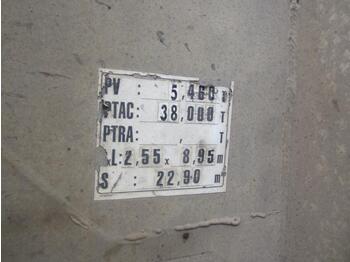 Félpótkocsi billenőplatós Kaiser: 2 kép.