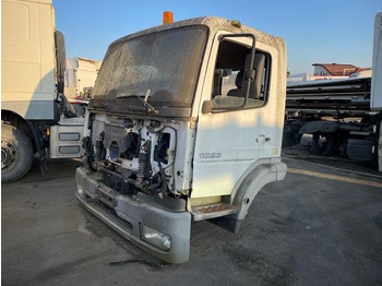 Fülke MERCEDES-BENZ Atego