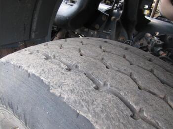 Horgos rakodó teherautó Mercedes Actros 2636: 4 kép. Horgos rakodó teherautó Mercedes Actros 2636: 4 kép.