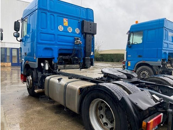 Nyergesvontató DAF XF105 460: 5 kép.