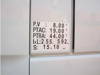 Nyergesvontató DAF XF105 460: 4 kép.