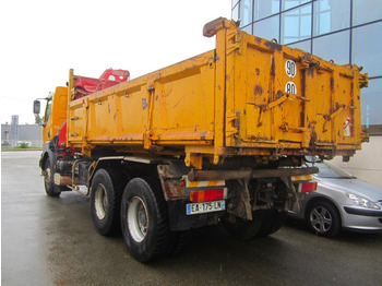 Billenőplatós teherautó Renault Kerax 370 DCI: 5 kép.