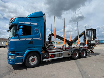 Rönkszállító teherautó SCANIA R 730