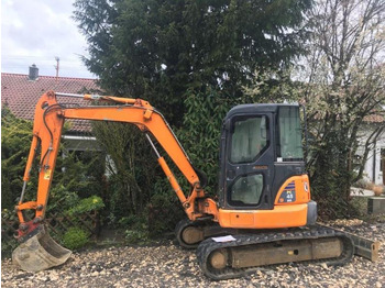 Minikotró KOMATSU PC45