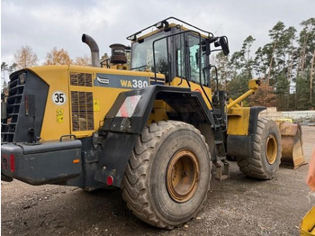 Gumikerekes homlokrakodó Komatsu WA380-6: 2 kép.