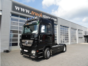 Nyergesvontató Mercedes-Benz Actros 1861 LS,4x2: 1 kép.