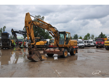 Gumikerekes kotró ZEPPELIN