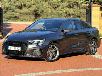 Autó AUDI