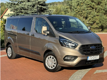 Kisbusz FORD Transit