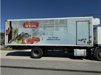 Hűtős felépítmény