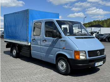 Ponyvás kisteherautó VOLKSWAGEN