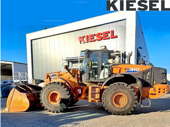 Gumikerekes homlokrakodó HITACHI ZW310