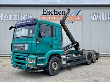 Horgos rakodó teherautó MAN TGA 26.430