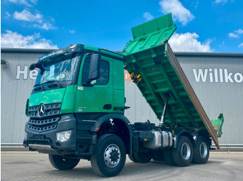 Billenőplatós teherautó MERCEDES-BENZ Arocs 3345