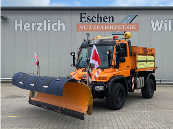 Hóeltakarító gép UNIMOG U500
