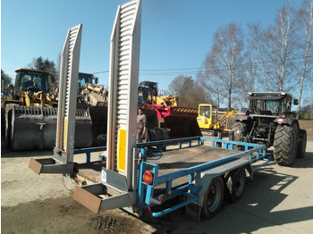 Gépszállító utánfutó BLOMENROHR J7/2842: 3 kép. Gépszállító utánfutó BLOMENROHR J7/2842: 3 kép.