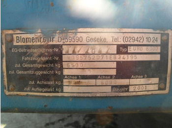 Gépszállító utánfutó BLOMENROHR J7/2842: 5 kép. Gépszállító utánfutó BLOMENROHR J7/2842: 5 kép.