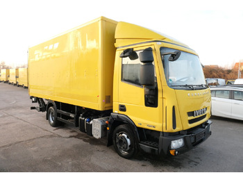 Dobozos kisteherautó IVECO