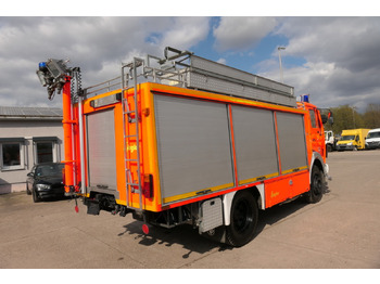 Tűzoltóautó MERCEDES-BENZ 1019 AF Rüstwagen 4x4 TOP ZUSTAND: 4 kép. Tűzoltóautó MERCEDES-BENZ 1019 AF Rüstwagen 4x4 TOP ZUSTAND: 4 kép.