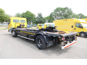 Cserefelépítményes teherautó MERCEDES-BENZ KAMAG WBH 25 Wiesel Terberg Umsetzfahrz. Sattelk: 5 kép. Cserefelépítményes teherautó MERCEDES-BENZ KAMAG WBH 25 Wiesel Terberg Umsetzfahrz. Sattelk: 5 kép.