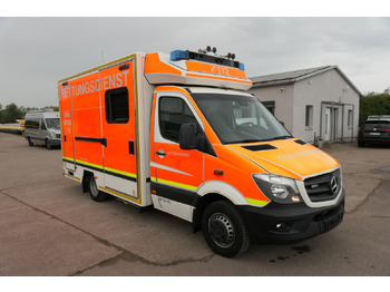 Mentőautó MERCEDES-BENZ Sprinter 519