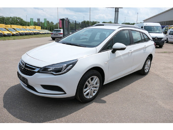 Autó OPEL