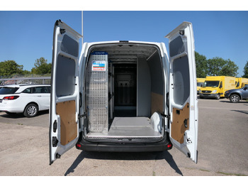 Furgon RENAULT Master