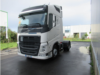 Nyergesvontató VOLVO FH 500