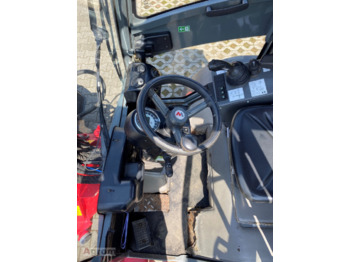 Derékcsuklós rakodó Weidemann 3070 CX60 LP T: 5 kép. Derékcsuklós rakodó Weidemann 3070 CX60 LP T: 5 kép.