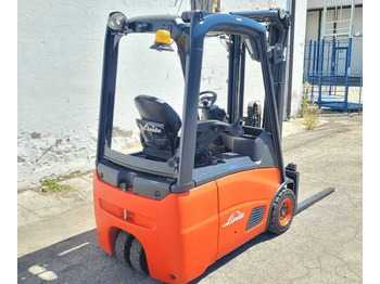 Elektromos targonca Linde E 16 C-01/386 (batt. 2016): 5 kép.