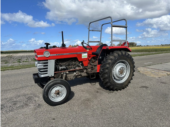 Traktor MASSEY FERGUSON 100 series