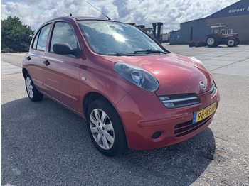 Autó Nissan Micra: 3 kép. Autó Nissan Micra: 3 kép.