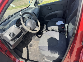 Autó Nissan Micra: 4 kép. Autó Nissan Micra: 4 kép.