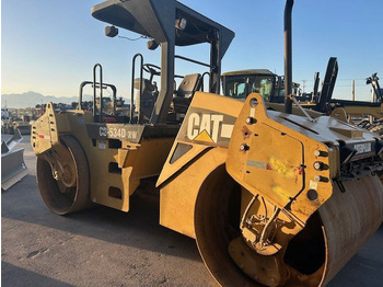 Henger CATERPILLAR