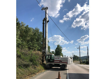 Cölöpverő MAIT HR120: 2 kép. Cölöpverő MAIT HR120: 2 kép.