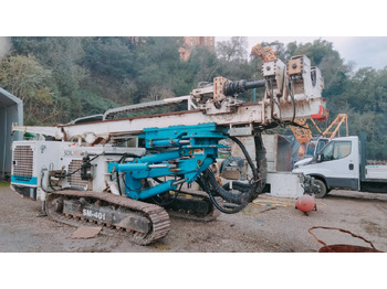 Cölöpverő SOILMEC