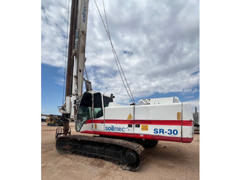 Cölöpverő SOILMEC