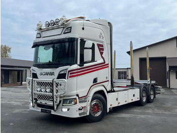 Rönkszállító teherautó SCANIA R 730
