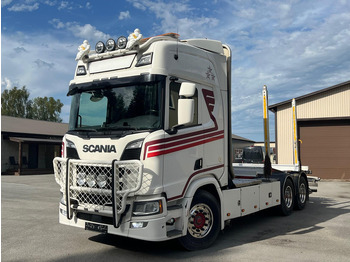Rönkszállító teherautó SCANIA R 730