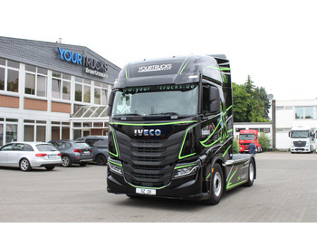 Nyergesvontató IVECO S-WAY