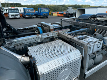 Alvaz teherautó Mercedes-Benz Actros 2532 6x2 Fahrgestell Liftachse Lenkachse Mercedes-Benz Actros 2532 6x2 Fahrgestell Liftachse Lenkachse: 4 kép.