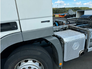 Alvaz teherautó Mercedes-Benz Actros 2532 6x2 Fahrgestell Liftachse Lenkachse Mercedes-Benz Actros 2532 6x2 Fahrgestell Liftachse Lenkachse: 2 kép.