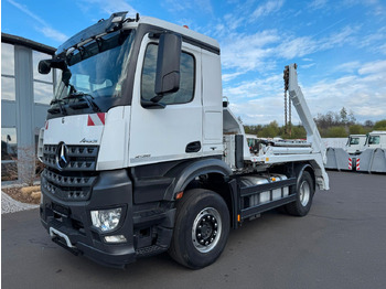 Billenőplatós teherautó MERCEDES-BENZ Arocs