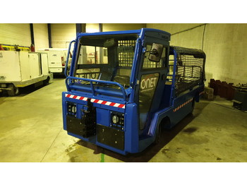 Poggyász vontató Charlatte P2000/T225L: 2 kép. Poggyász vontató Charlatte P2000/T225L: 2 kép.