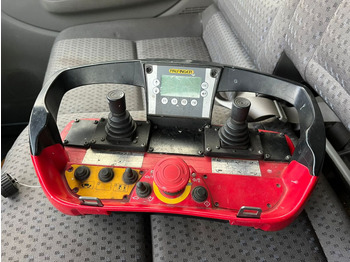 Emelőkosaras teherautó NISSAN (E) Cabstar 35.13 Hubarbeitsbühne Palfinger 14mtr: 5 kép. Emelőkosaras teherautó NISSAN (E) Cabstar 35.13 Hubarbeitsbühne Palfinger 14mtr: 5 kép.