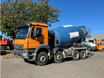 Teherautó MERCEDES-BENZ Arocs