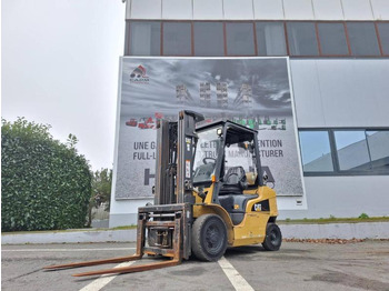 Gázüzemű targonca CATERPILLAR GP