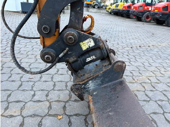 Minikotró Case CX 26 C, Bj 19, 1975 BH, Tilt MS03, GL: 5 kép.